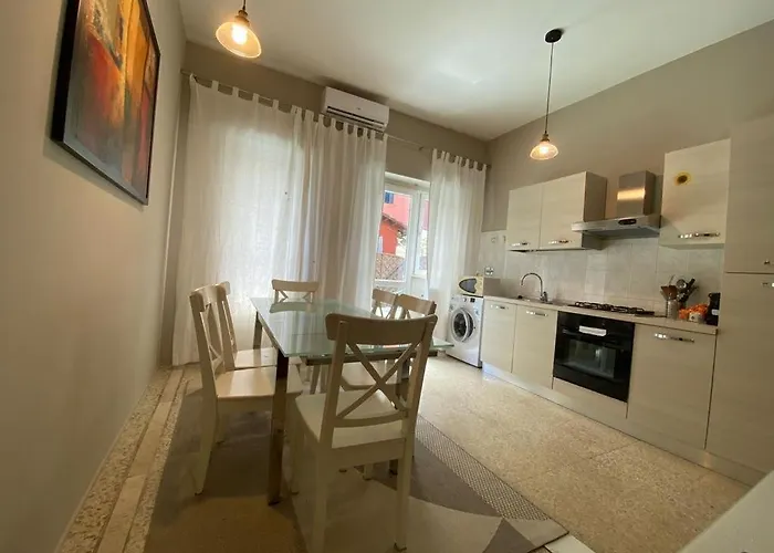 Eroma - Re Di Appartement